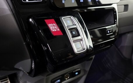 Hyundai Staria, 2024 год, 9 390 000 рублей, 11 фотография