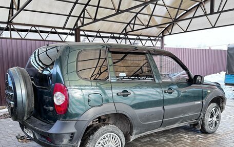 Chevrolet Niva I рестайлинг, 2011 год, 450 000 рублей, 5 фотография