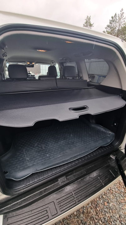 Toyota Land Cruiser Prado 150 рестайлинг 2, 2020 год, 7 300 000 рублей, 10 фотография