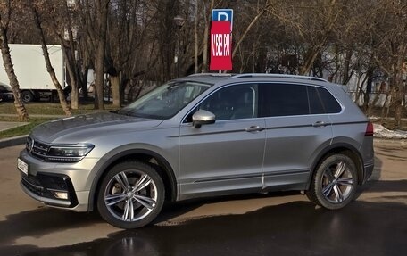 Volkswagen Tiguan II, 2019 год, 3 550 000 рублей, 1 фотография