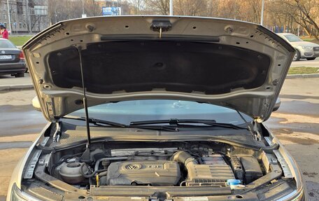 Volkswagen Tiguan II, 2019 год, 3 550 000 рублей, 23 фотография