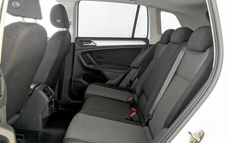 Volkswagen Tiguan II, 2021 год, 3 530 000 рублей, 12 фотография