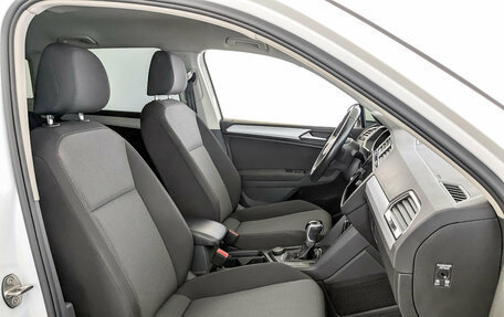 Volkswagen Tiguan II, 2021 год, 3 530 000 рублей, 23 фотография