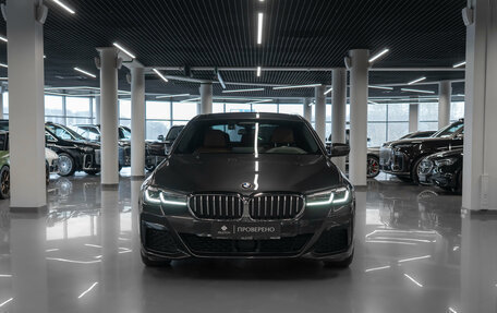 BMW 5 серия, 2022 год, 5 700 000 рублей, 3 фотография