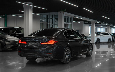 BMW 5 серия, 2022 год, 5 700 000 рублей, 5 фотография