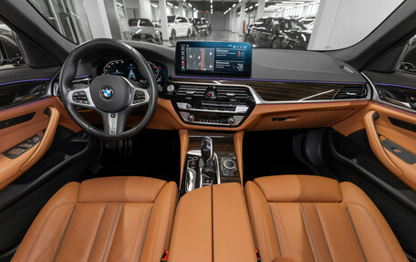 BMW 5 серия, 2022 год, 5 700 000 рублей, 8 фотография