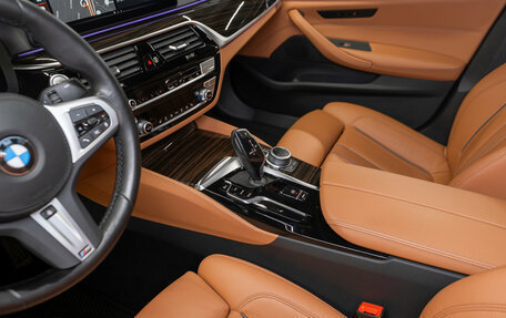 BMW 5 серия, 2022 год, 5 700 000 рублей, 18 фотография