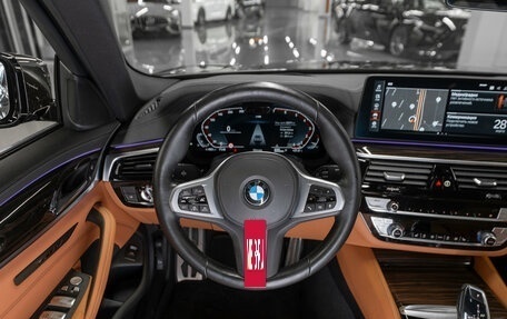 BMW 5 серия, 2022 год, 5 700 000 рублей, 11 фотография