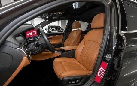 BMW 5 серия, 2022 год, 5 700 000 рублей, 9 фотография