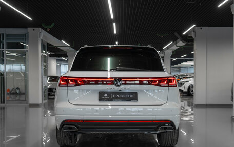 Volkswagen Touareg III, 2024 год, 11 350 000 рублей, 6 фотография