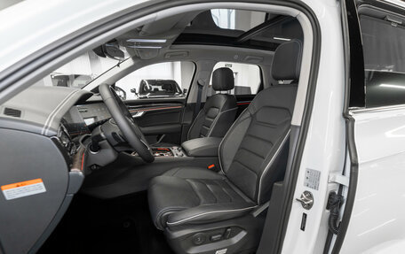 Volkswagen Touareg III, 2024 год, 11 350 000 рублей, 9 фотография