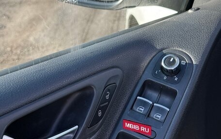 Volkswagen Golf VI, 2011 год, 670 000 рублей, 7 фотография