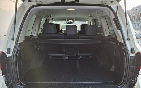 Toyota Land Cruiser 200, 2019 год, 7 250 000 рублей, 10 фотография