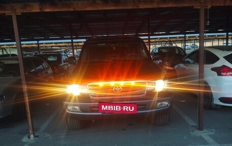 Toyota Land Cruiser 100 рестайлинг 2, 1998 год, 24 фотография