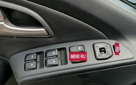 Hyundai ix35 I рестайлинг, 2012 год, 1 340 000 рублей, 13 фотография