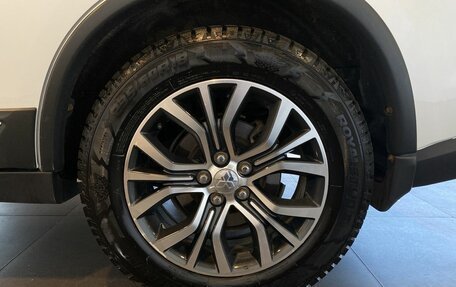 Mitsubishi Outlander III рестайлинг 3, 2017 год, 2 100 000 рублей, 37 фотография