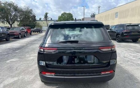 Jeep Grand Cherokee, 2024 год, 9 790 000 рублей, 5 фотография