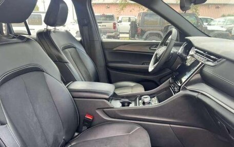 Jeep Grand Cherokee, 2024 год, 9 790 000 рублей, 9 фотография