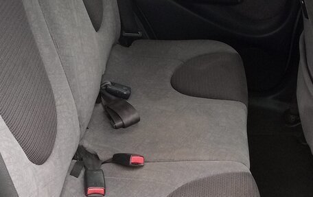 Honda Fit III, 2001 год, 300 000 рублей, 4 фотография