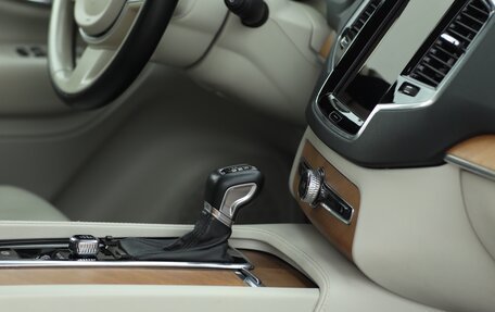 Volvo XC90 II рестайлинг, 2020 год, 4 900 000 рублей, 4 фотография