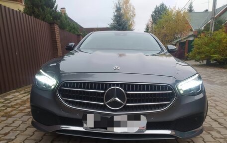 Mercedes-Benz E-Класс, 2021 год, 4 300 000 рублей, 6 фотография
