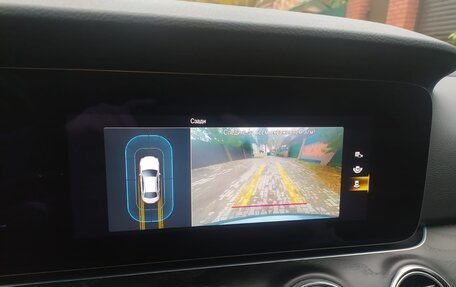 Mercedes-Benz E-Класс, 2021 год, 4 300 000 рублей, 10 фотография