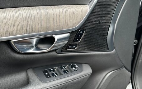 Volvo S90 II рестайлинг, 2021 год, 4 600 000 рублей, 26 фотография