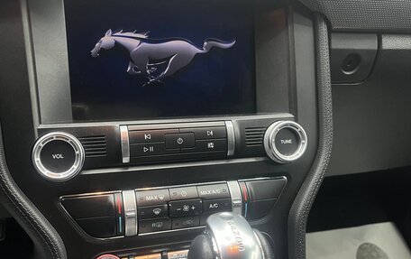 Ford Mustang VI рестайлинг, 2020 год, 4 100 000 рублей, 7 фотография