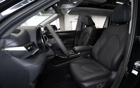 Toyota Highlander, 2026 год, 6 000 000 рублей, 9 фотография