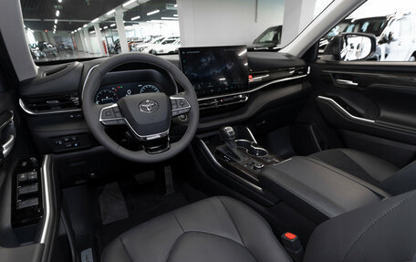 Toyota Highlander, 2026 год, 6 000 000 рублей, 7 фотография