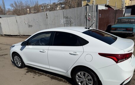 Hyundai Solaris II рестайлинг, 2018 год, 1 500 000 рублей, 5 фотография