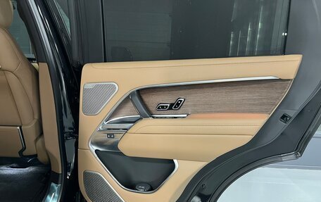 Land Rover Range Rover IV рестайлинг, 2025 год, 24 500 000 рублей, 28 фотография