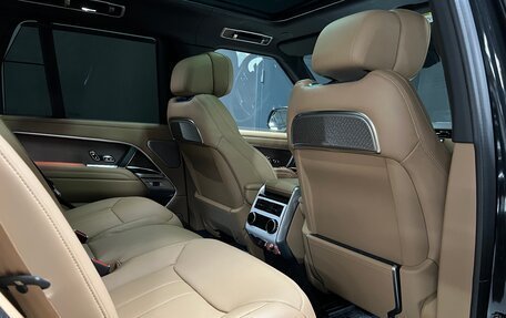 Land Rover Range Rover IV рестайлинг, 2025 год, 24 500 000 рублей, 29 фотография