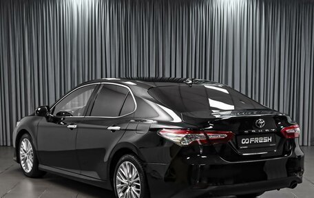 Toyota Camry, 2018 год, 3 339 000 рублей, 2 фотография