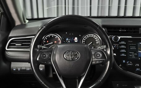 Toyota Camry, 2018 год, 3 339 000 рублей, 13 фотография