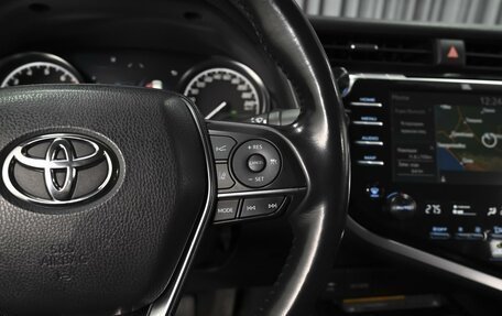 Toyota Camry, 2018 год, 3 339 000 рублей, 17 фотография