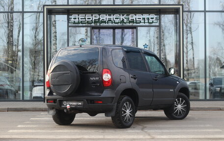 Chevrolet Niva I рестайлинг, 2016 год, 780 000 рублей, 3 фотография