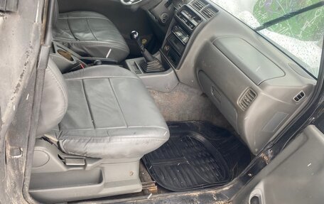 Suzuki Vitara II рестайлинг, 1998 год, 160 000 рублей, 13 фотография