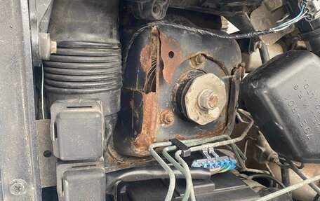 Suzuki Vitara II рестайлинг, 1998 год, 160 000 рублей, 19 фотография