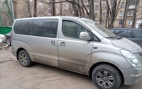 Hyundai Grand Starex Grand Starex I рестайлинг 2, 2015 год, 2 330 000 рублей, 4 фотография