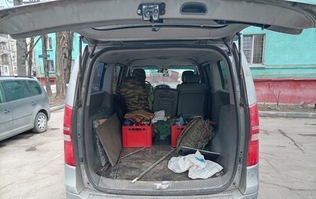 Hyundai Grand Starex Grand Starex I рестайлинг 2, 2015 год, 2 330 000 рублей, 10 фотография