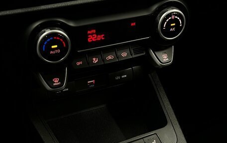 KIA Rio IV, 2021 год, 1 765 000 рублей, 15 фотография