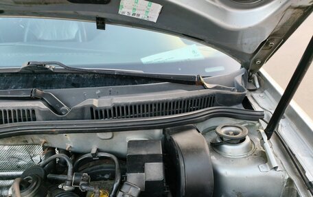 Volkswagen Jetta IV, 2003 год, 410 000 рублей, 25 фотография