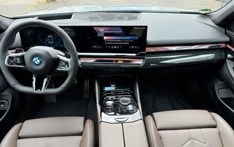 BMW 5 серия, 2025 год, 12 790 000 рублей, 5 фотография