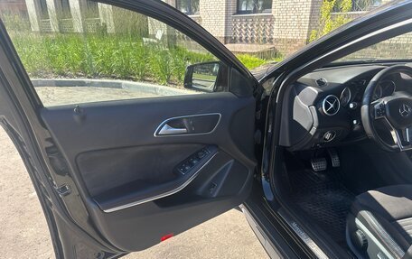 Mercedes-Benz GLA, 2015 год, 4 фотография