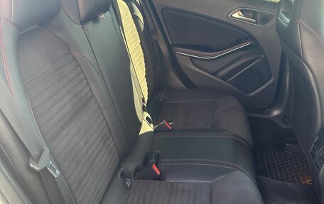 Mercedes-Benz GLA, 2015 год, 17 фотография