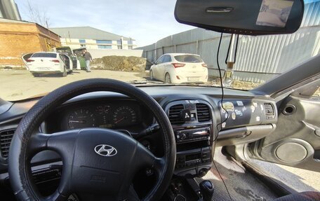 Hyundai Sonata IV рестайлинг, 2005 год, 600 000 рублей, 10 фотография