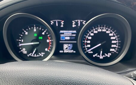 Toyota Land Cruiser 200, 2012 год, 4 570 000 рублей, 8 фотография