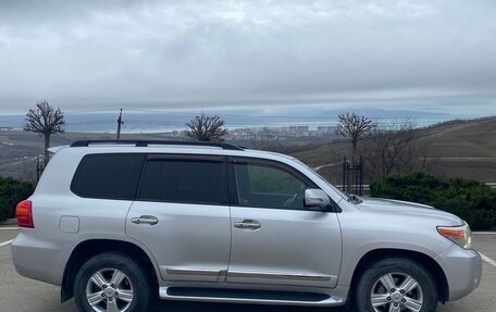 Toyota Land Cruiser 200, 2012 год, 4 570 000 рублей, 3 фотография