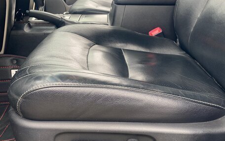 Toyota Land Cruiser 200, 2012 год, 4 570 000 рублей, 23 фотография